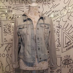 Lightwave denim jacket with gray speckled sleeves